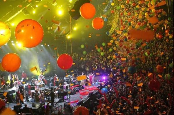 Balloon Drop and Confetti Cannons | New Years Eve Party | New Years Eve Balloons